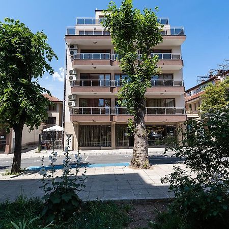 נסבר Guest House Saint Apostol מראה חיצוני תמונה