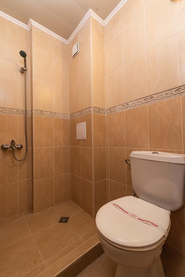 נסבר Guest House Saint Apostol מראה חיצוני תמונה