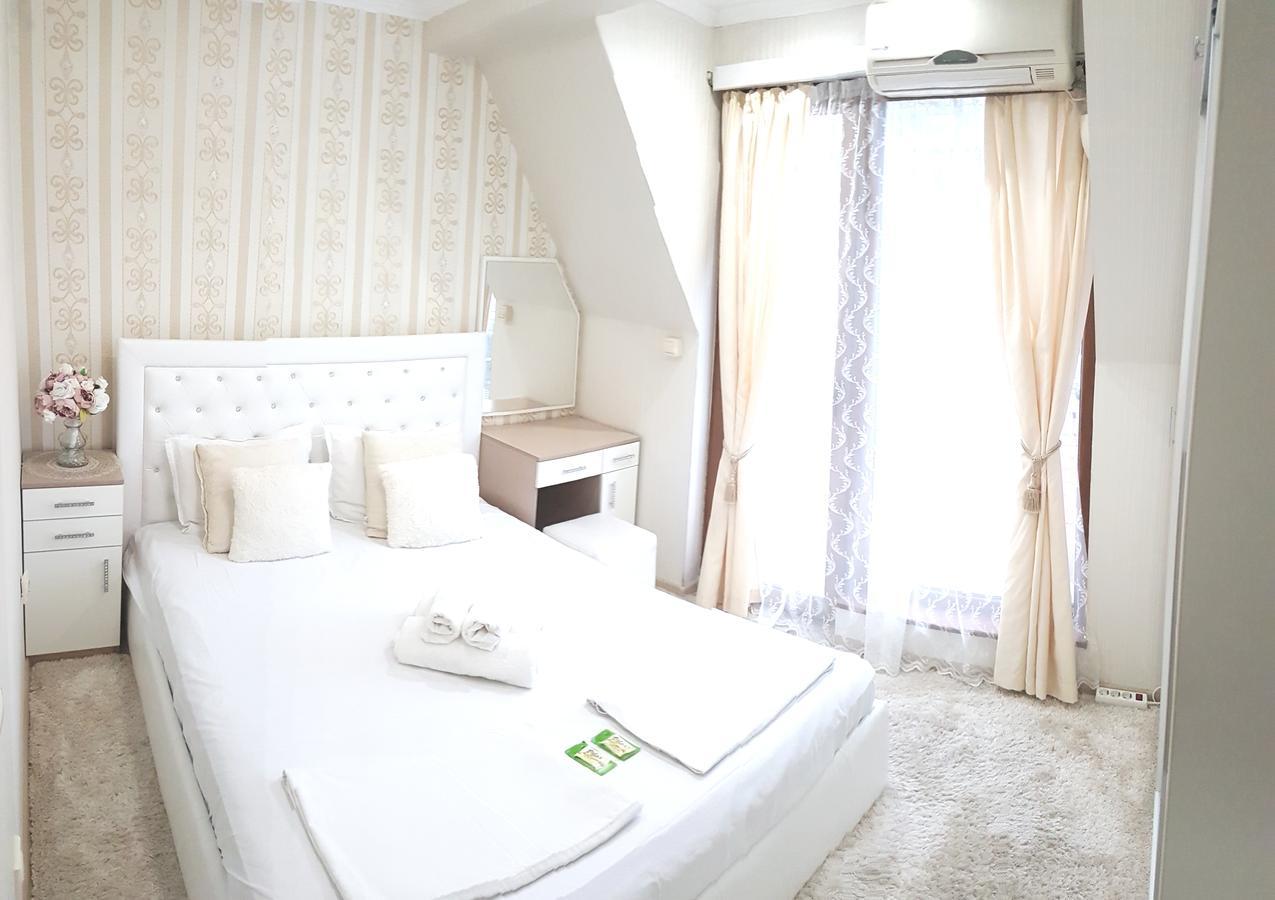 נסבר Guest House Saint Apostol מראה חיצוני תמונה