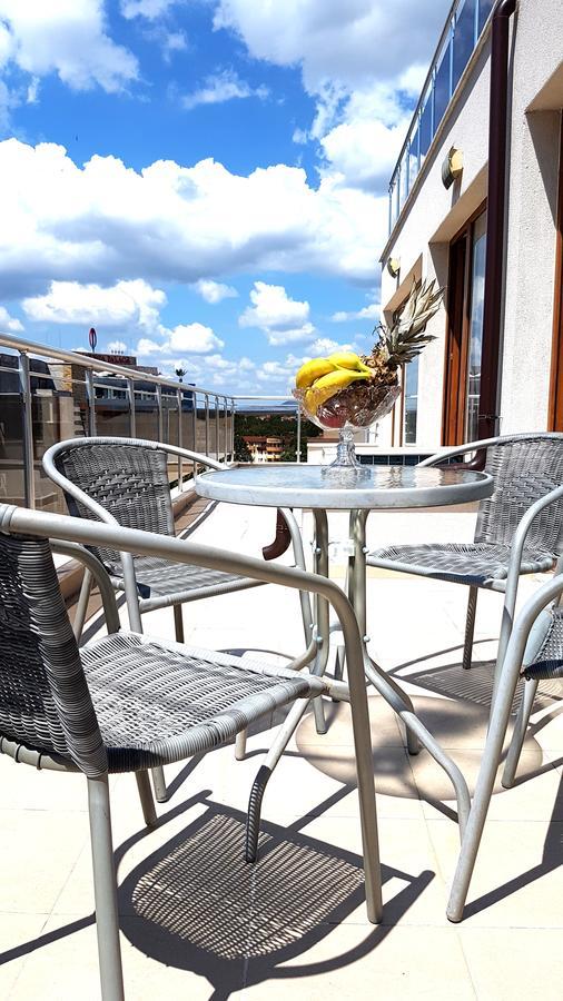 נסבר Guest House Saint Apostol מראה חיצוני תמונה